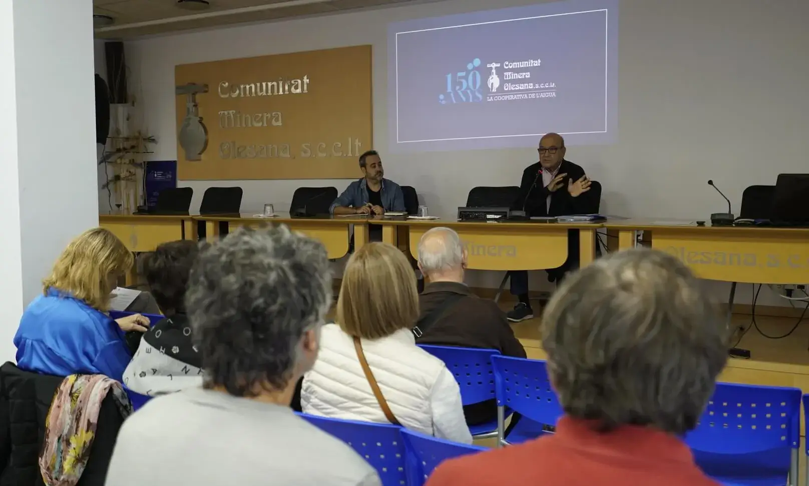 La CMO va a passar a constituir-se com a cooperativa l'any 1992.