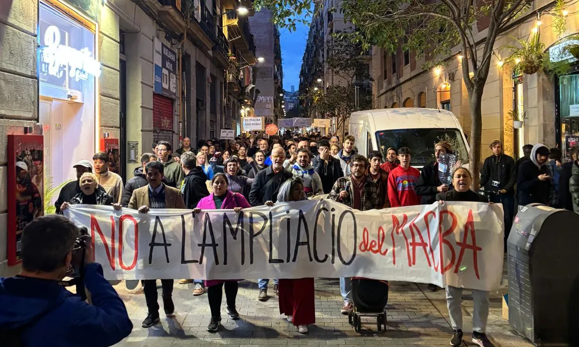 No a l'ampliació del MACBA