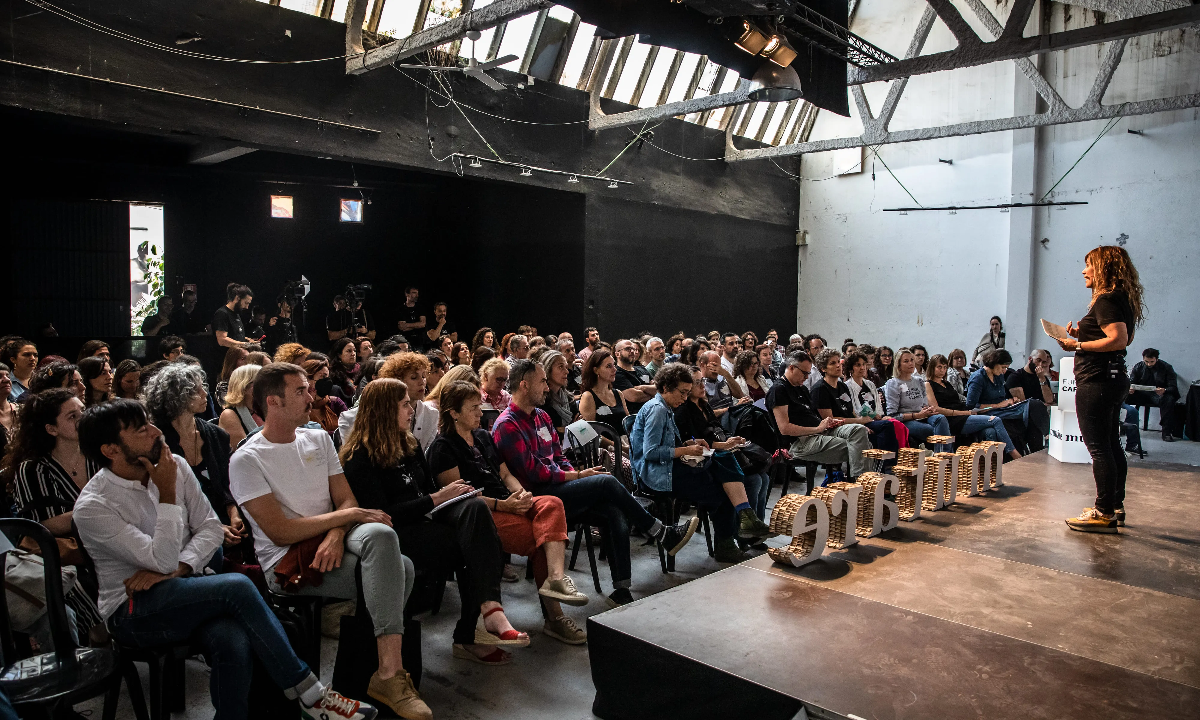 Marta Esteve, directora de la Fundació Carulla, durant la plenària de l'any passat.