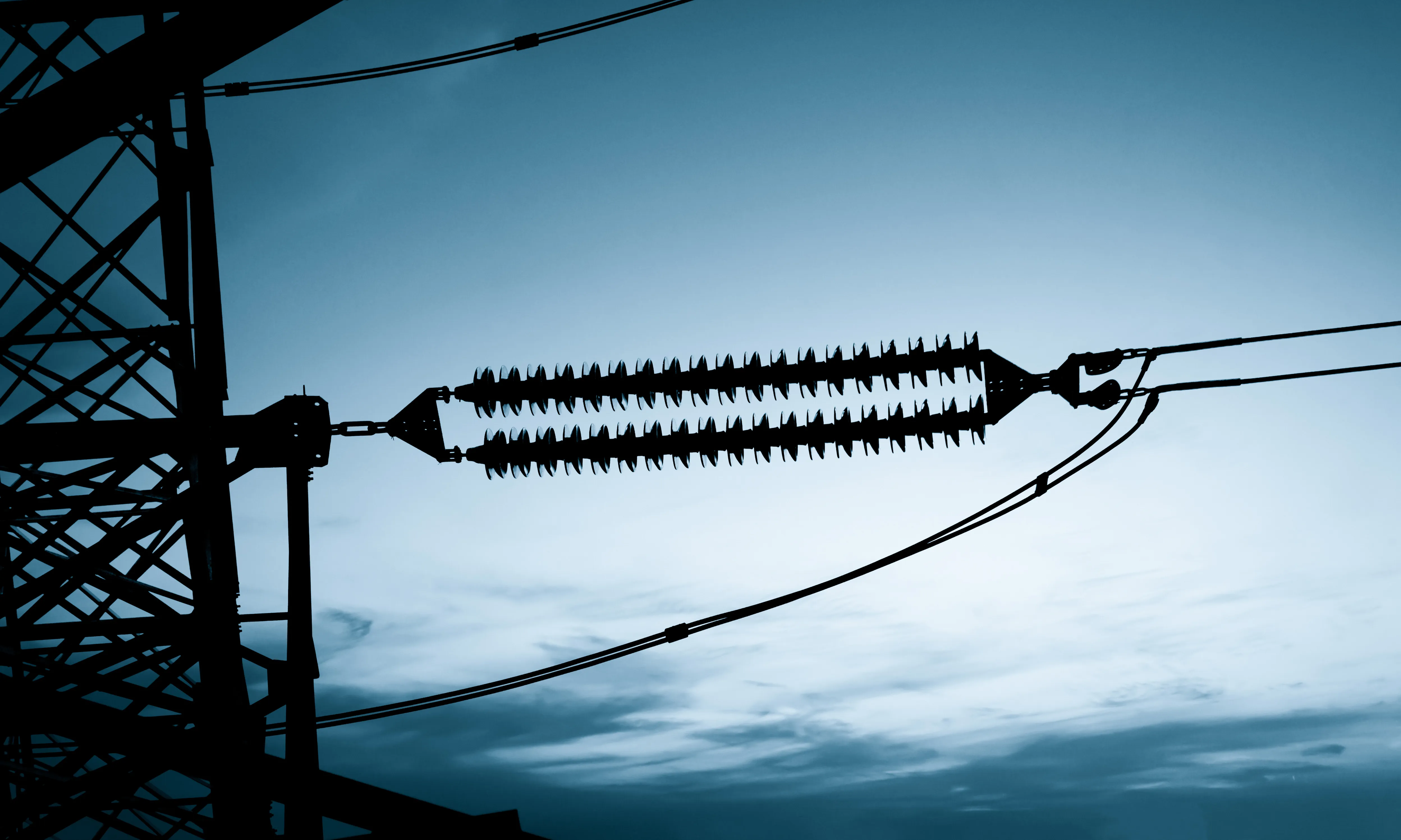 L’apagada elèctrica massiva del 28 d’abril posa de manifest la necessitat d’impulsar un debat sobre el model energètic.