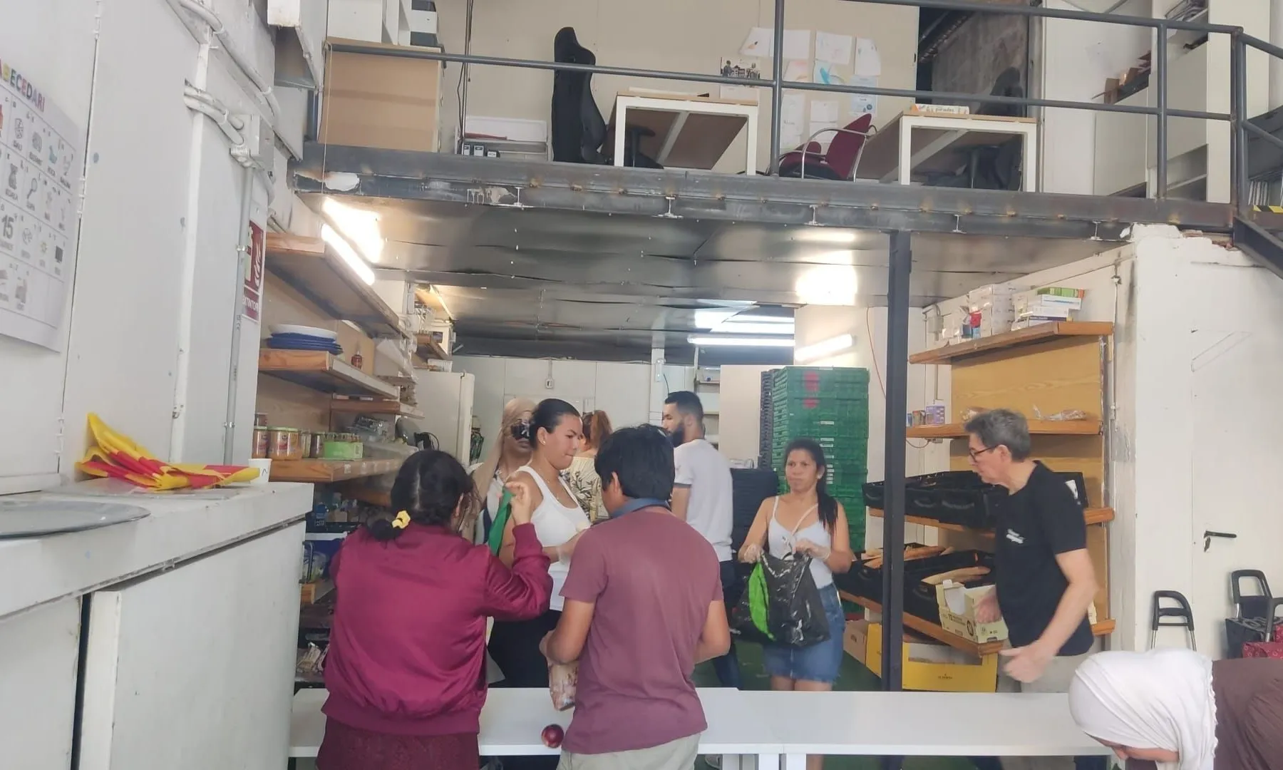 La iniciativa vol consolidar un supermercat solidari i cooperatiu replicable en altres barris.