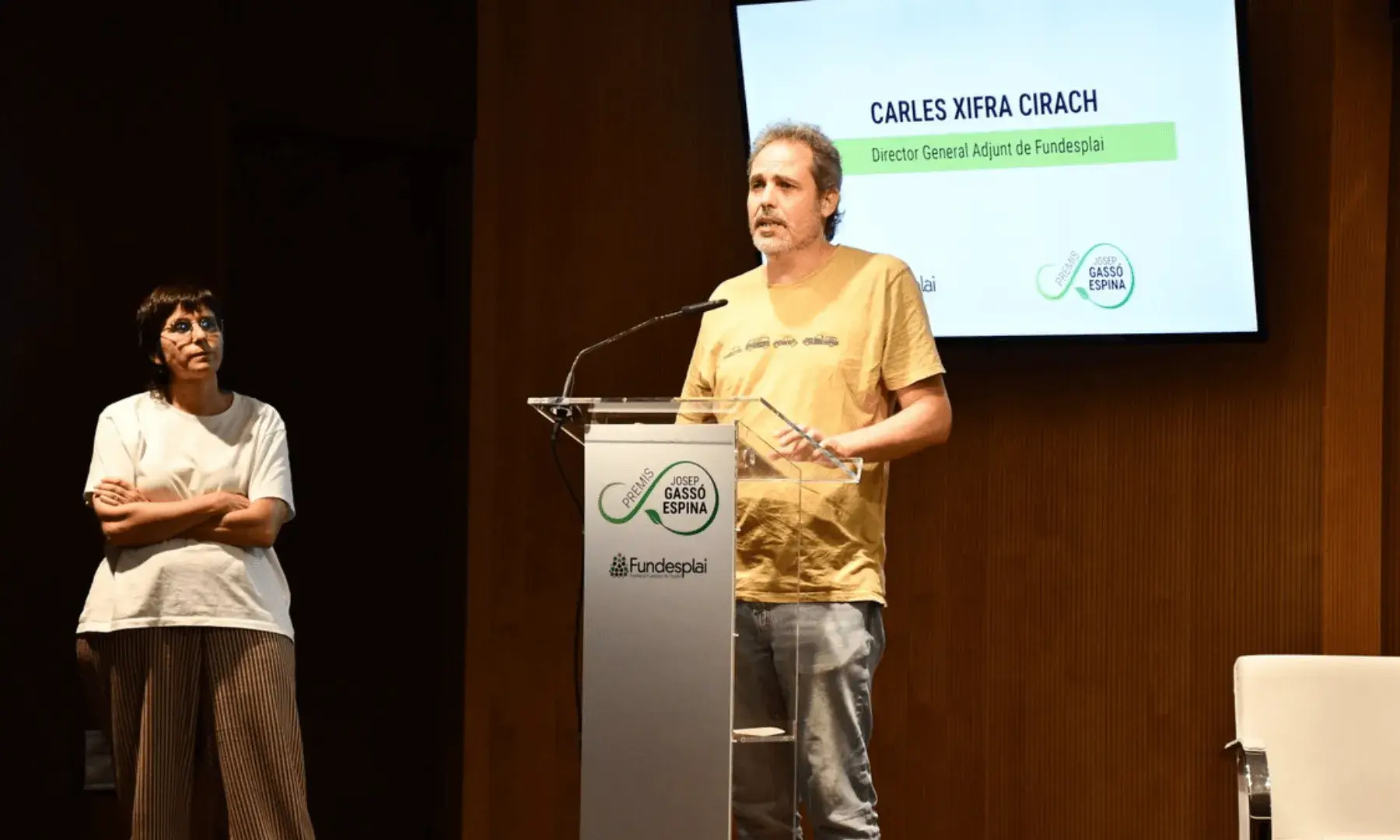 Carles Xifra, director general adjunt de Fundesplai, presenta els Premis Josep Gassó. 