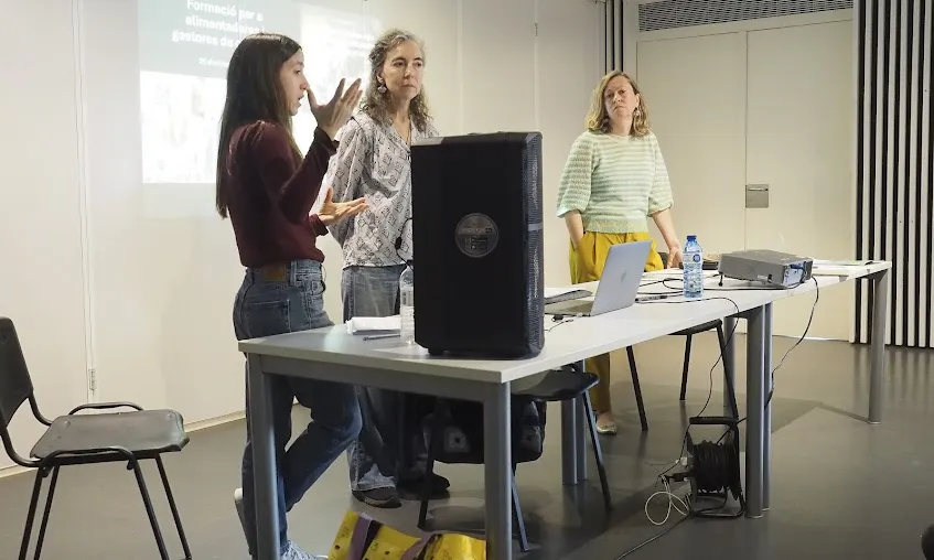 Una de les prioritats de l’entitat és sensibilitzar la ciutadania sobre la cura i gestió responsable dels gats.