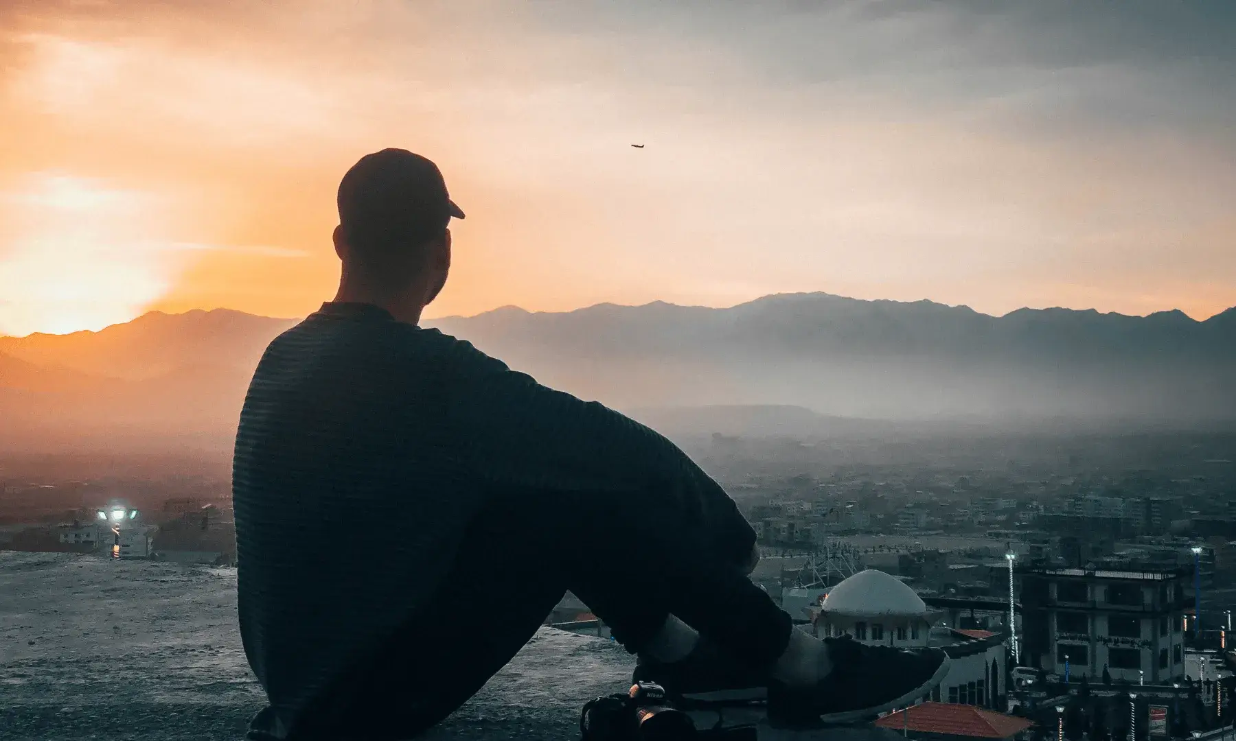 La persona treballadora podrà l'excedència sense necessitat d'especificar els motius. 