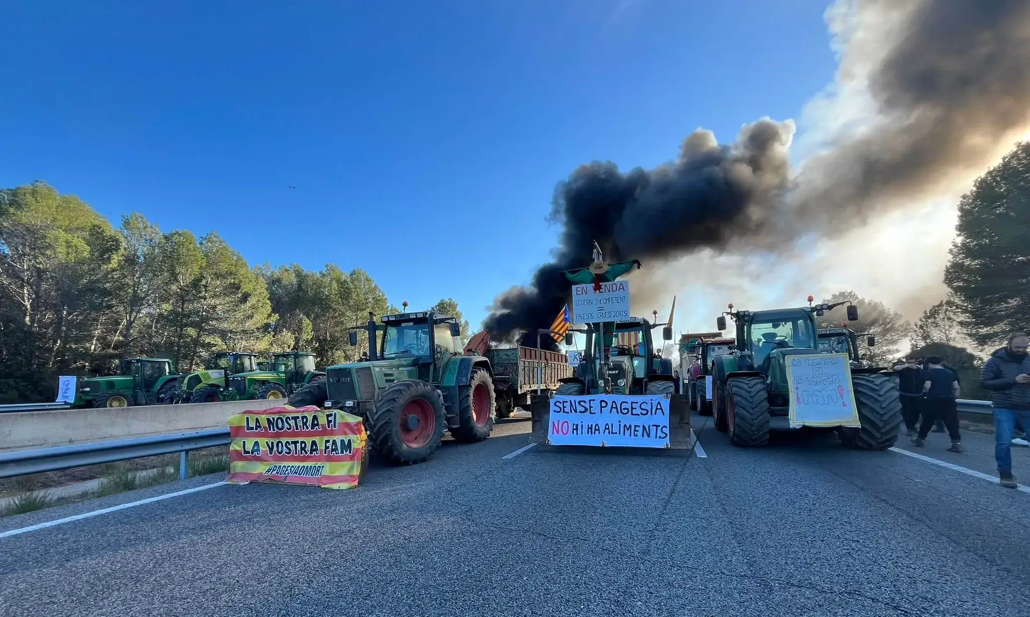 Imatge d'una protesta de Revolta Pagesa del febrer de 2025
