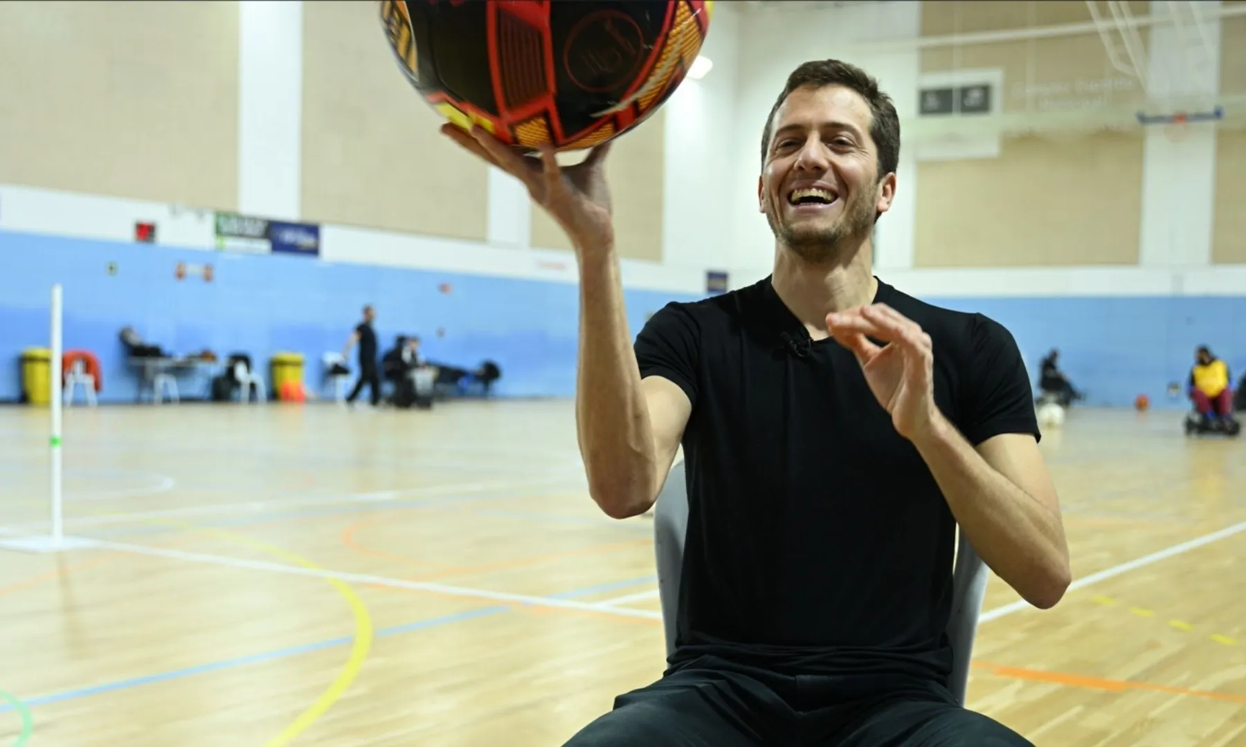 L'entrenador Benjamin.