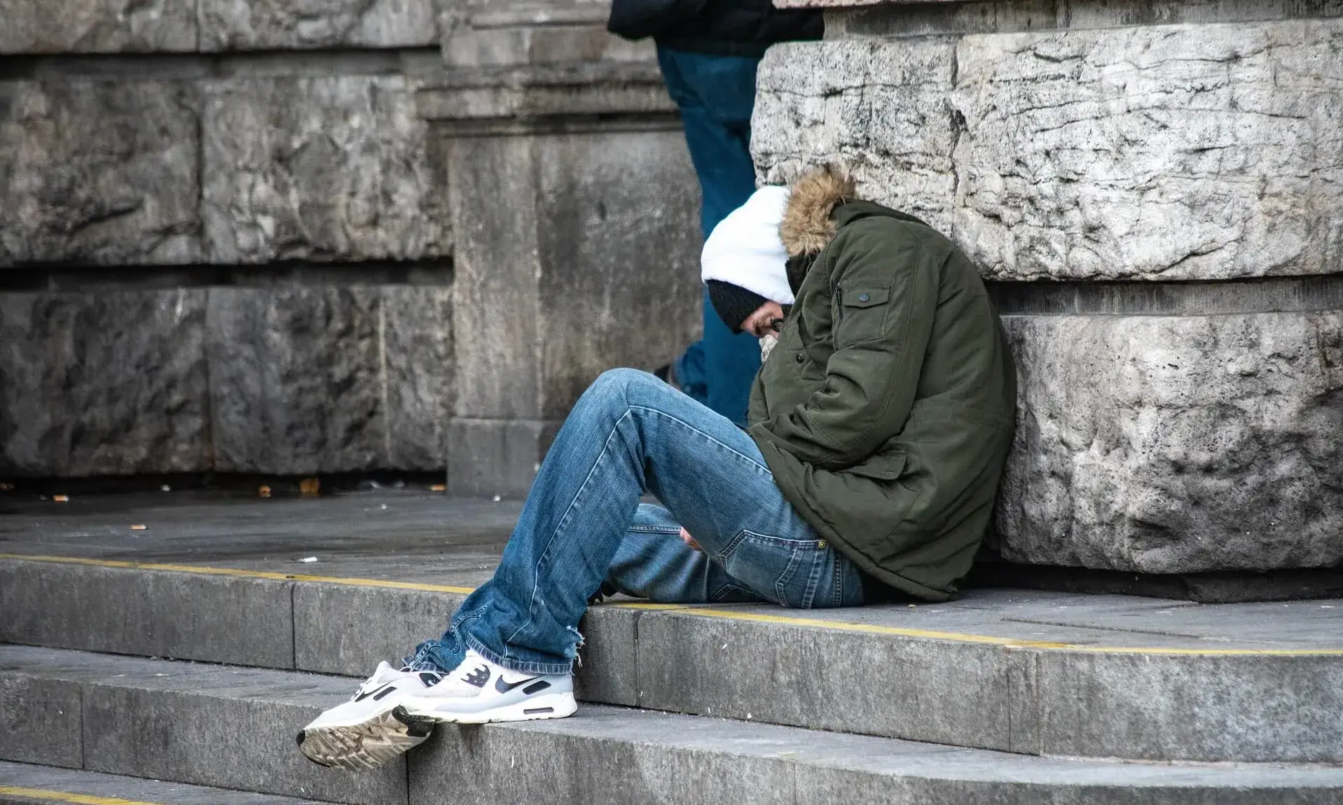 Imatge d'una persona al carrer