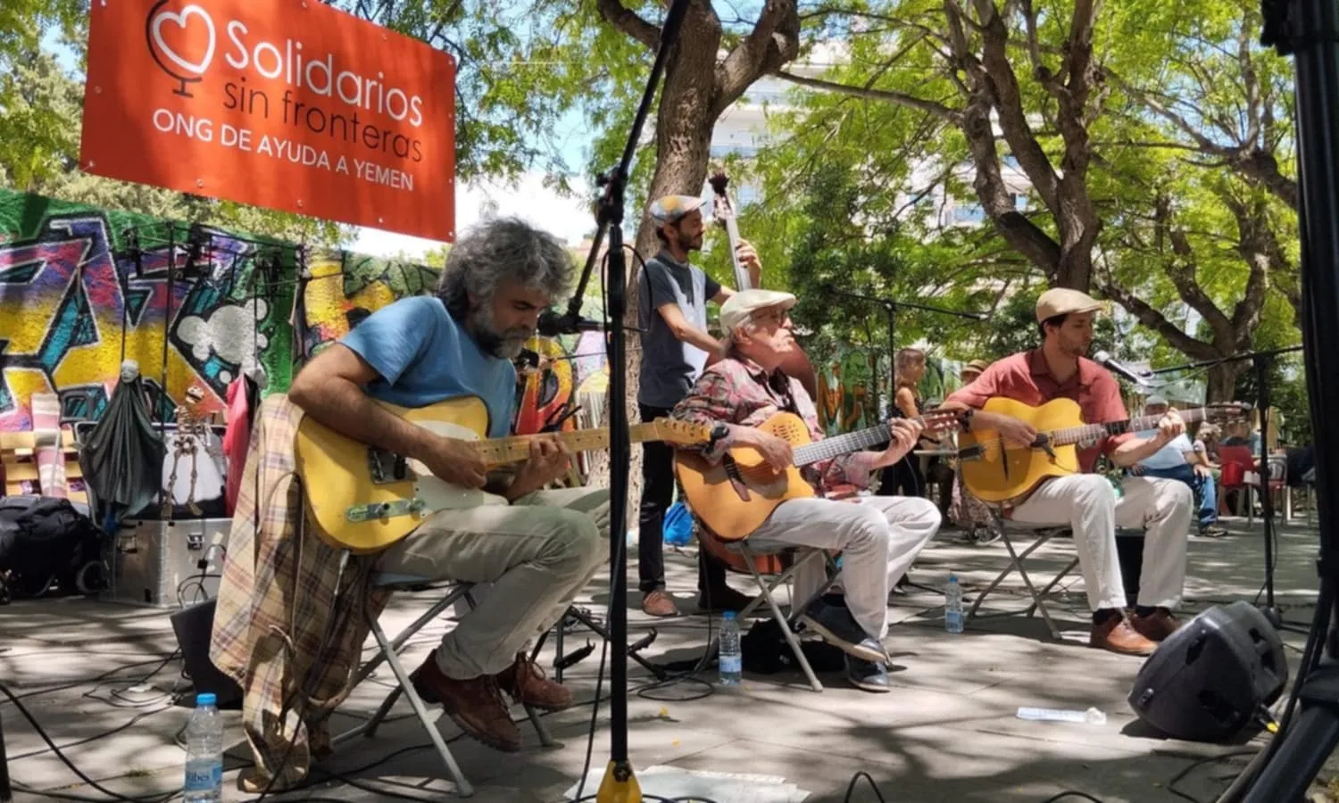 L’ONG catalana Solidarios Sin Fronteras celebra el 7 de juny una jornada solidària al barri de Sants per recaptar fons.