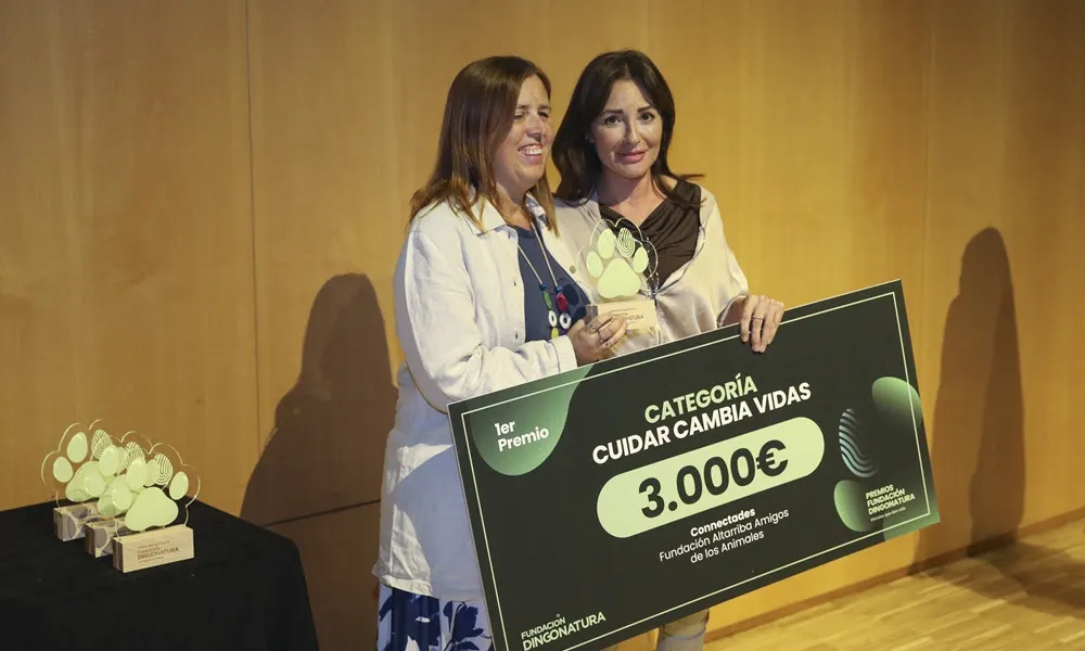 Yolanda Valbuena, directora de la Fundació Altarriba, guardonada pel projecte 'CONNECTADES'.
