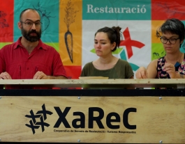 Membres de  la XAREC en la presentació del 'Manifest pel turisme i l’hostaleria responsables'