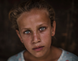 Saja, amb 11 anys i refugiada l