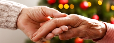 Cada any, Amics de la Gent Gran reforça les seves activitats coincidint amb les dates nadalenques. Font: iStock. Font: iStock
