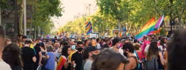 Milers de persones han sortit al carrer per denunciar la LGTBI-fòbia. Font: IdemTV