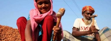 Treball infantil a Bangladesh Font: 