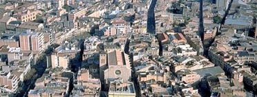 Vista de la ciutat d’Igualada, cap de comarca de l’Anoia© Arxiu Fototeca.cat Font: 