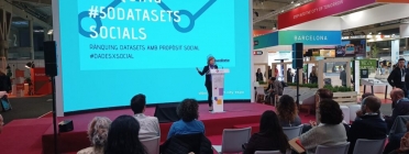 La directora d'Iniciativa Barcelona Open Data, Lourdes Muñoz, durant la presentació del rànquing dels #50datssets de propòsit social al Congrés Smart City Expo. Font: Iniciativa Barcelona Open Data. Font: Iniciativa Barcelona Open Data