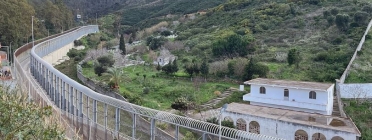 L’estudi de tres entitats que treballen a terreny assenyala la burorrepressió i la vulneració sistemàtica de drets de les persones migrants a les Canàries, Ceuta i Melilla. Font: Instagram NNK