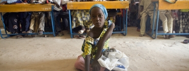 La Sala, de sis anys, a una classe d'un camp de persones refugiades a Bosso Font: 
