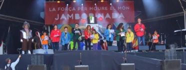 Lectura del Manifest a la Jamborinada per part dels infants i joves Font: Minyons Escoltes i Guies de Catalunya