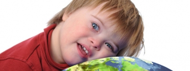 Imatge d'un infant amb síndrome de Down Font: 