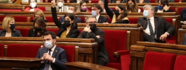 El moment de la votació de la proposta de llei per a la creació del Centre Català d'Empresa i Drets Humans al Parlament. Font: Lafede.cat
