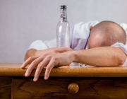 Un 42% de les persones usuàries que van iniciar un tractament ho van fer per problemes amb l’alcohol. Font: Pixabay Font: 