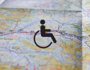 Google Maps demana la contribució dels ciutadans per determinar els llocs que són accessibles.  Font: Associació per a Joves TEB
