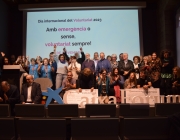 Fotografia del final de l'acte de celebració del Dia Mundial del Voluntariat a Girona el 25 de novembre. Font: FCVS