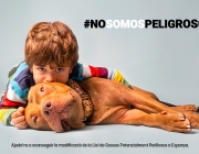 La campanya #NoSomosPeligrosos estarà en marxa tot l'estiu per recaptar el màxim de firmes en contra de la llei actual de gossos perillosos. Font: FAADA. Font: FAADA
