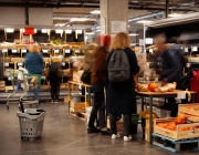 La Louve és un supermercat cooperatiu creat fa dos anys a París Font: La Louve (Facebook)