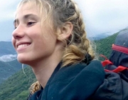 Lara Blasco, de 14 anys, ha participat en l'edició de l'any passat dels campaments de voluntariat ambiental de Fundesplai. Font: Fundesplai. Font: Fundesplai