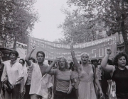 La primera manifestació d'Orgull LGTBI a Barcelona, el 1977 Font: Colita