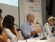 Ariel Guersenzvaig, Laura Aragó, Carlos del Castillo i Karma Peiró el 3 de novembre al Col·legi de Periodistes de Catalunya. Font: Lafede.cat
