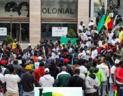 Simpatitzants del PASTEF i part de la comunitat senegalesa de Lleida es van mobilitzar contra la deriva antidemocràtica del govern de Macky Sall. Font: Amadou Dia