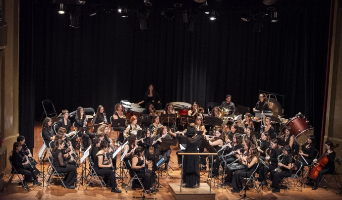 Imatge del primer concert de la Banda de Dones de Catalunya. Font: Just4You Music Solutions.