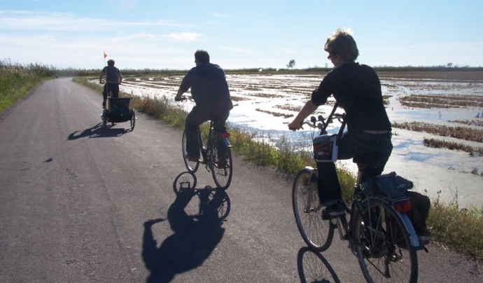 Anar en bicicleta com a forma de tenir cura de la terra (imatge: flickr/diluvi) Font: 