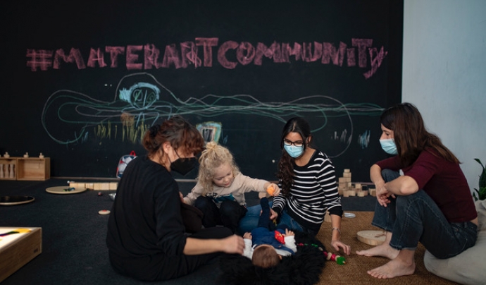 Participants de la residència Mater Art Community. Font: Base Ò