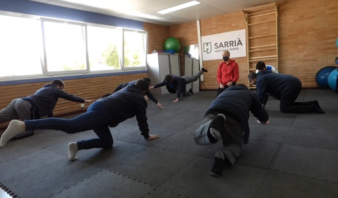 El Centre Ocupacional ofereix sessions de Pilates per lluitar contra el sedentarisme i l'envelliment prematur.  Font: Paula Gil