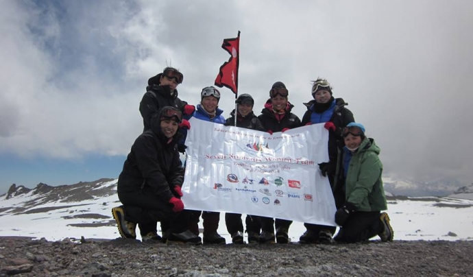 Les set alpinistes de Seven Summits Women Team Font: 
