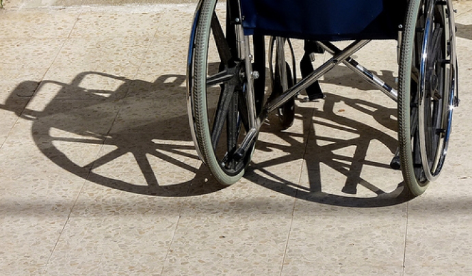 El 81% de les persones amb discapacitat té dificultats per sortir de casa Font: 