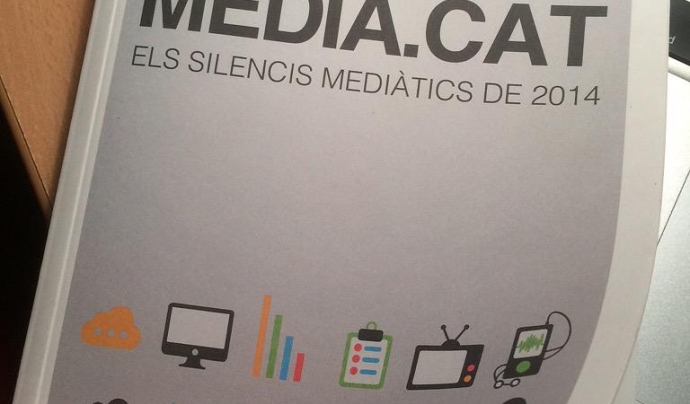 L'Anuari Mèdia.cat recull els silencis mediàtics del 2014. Foto: Clara Soteras (Twitter) Font: 