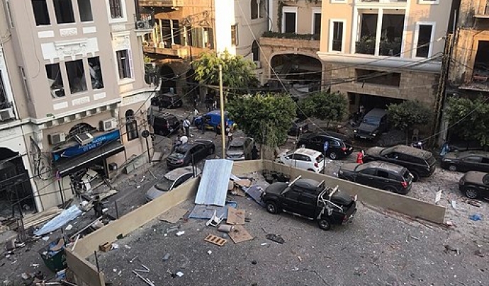 Molts barris de Beirut han patit greus destrosses després de l'explosió. Imatge de Anchal Vohra. Llicència d'ús de Domini Públic. Font: Anchal Vohra. Llicència d'ús de Domini Públic.