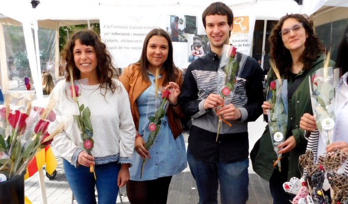 Les roses i punts de llibre de Fundació Comtal estaran disponibles a la parada muntada davant del mercat de Santa Caterina de Barcelona. Font: Fundació Comtal