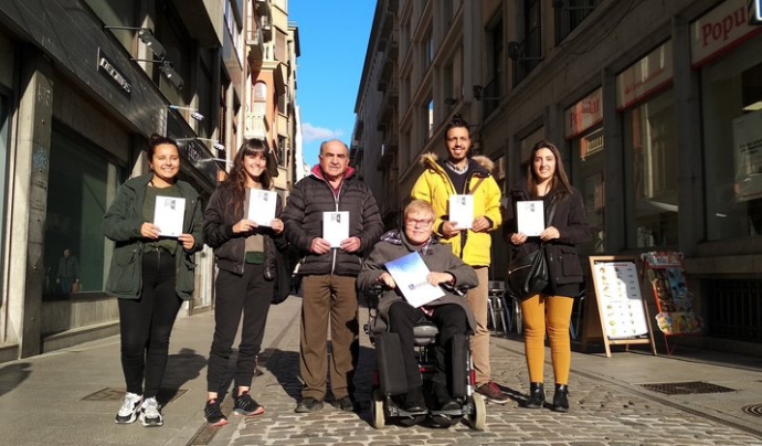 MIFAS, Válida Sin Barreras i la Universitat de Girona impulsen la campanya 'No et quedis fora'. Font: MIFAS