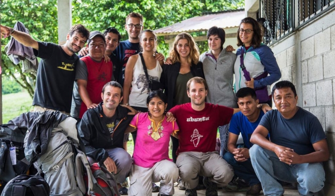Voluntàries i voluntaris de l'Estiu Solidari de Proide a Guatemala. Font: Proide