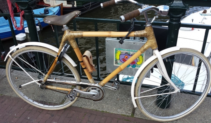 Bicicleta de bambú Font: 