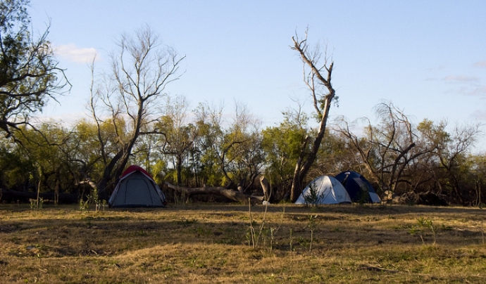 Un campament a la natura. Foto: Agent 1994 a Flickr Font: 