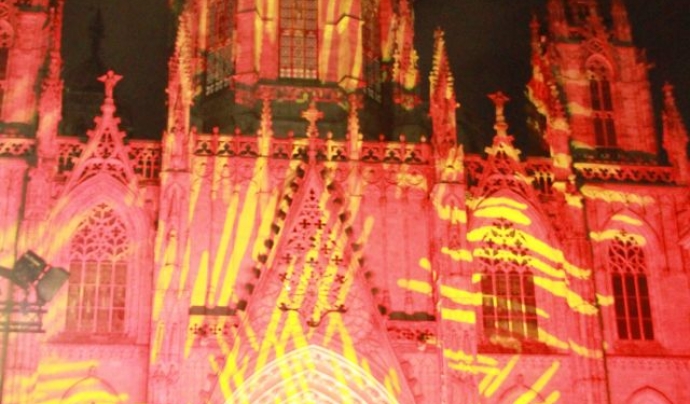 Espectacle 'La cultura és nostra' a la Catedral de Barcelona