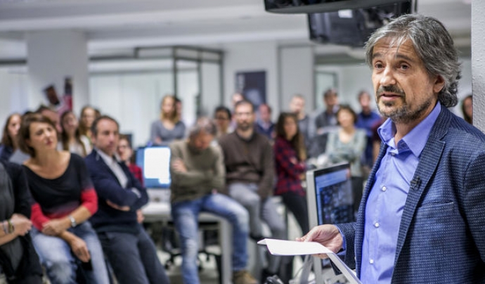 Carles Capdevila a la redacció de l'ARA Font: Diari ARA
