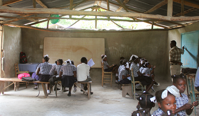 Una de les línies d'actuació del projecte és rehabilitar i ampliar les instal·lacions escolars. Font: ASF
